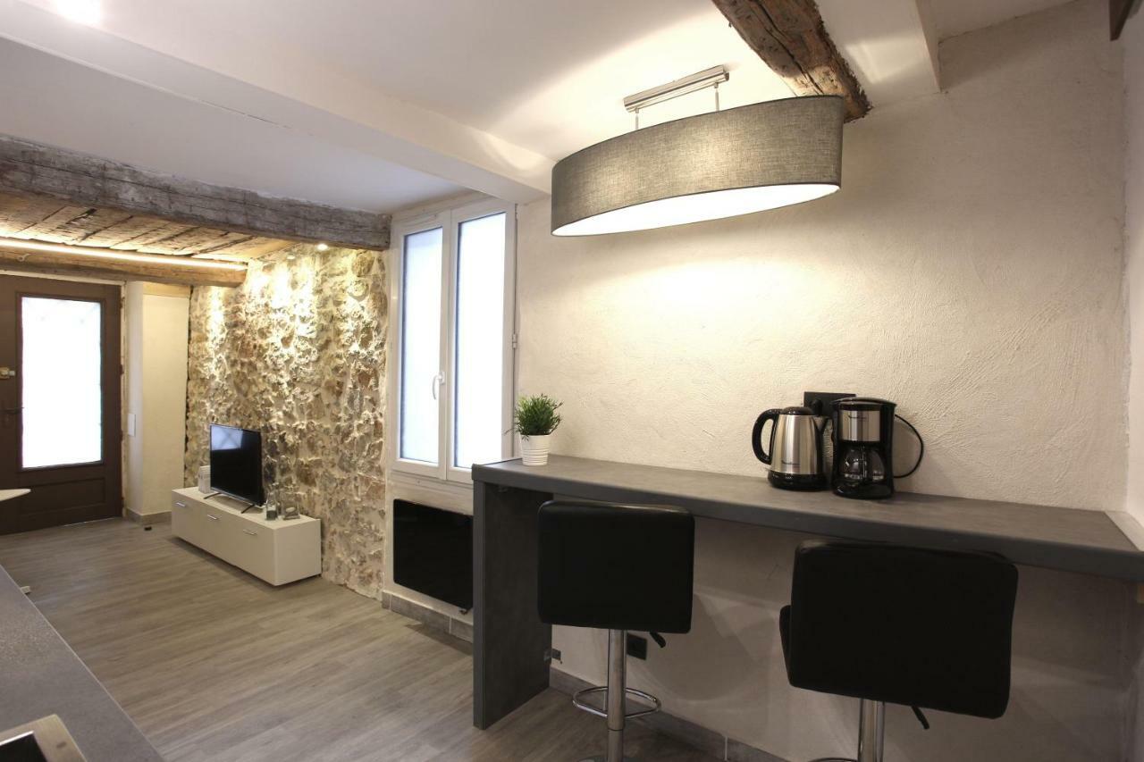 Gregbnb - T2 Ancien Et Moderne - Parking Inclus - 15Min Gare Toulon Exterior foto